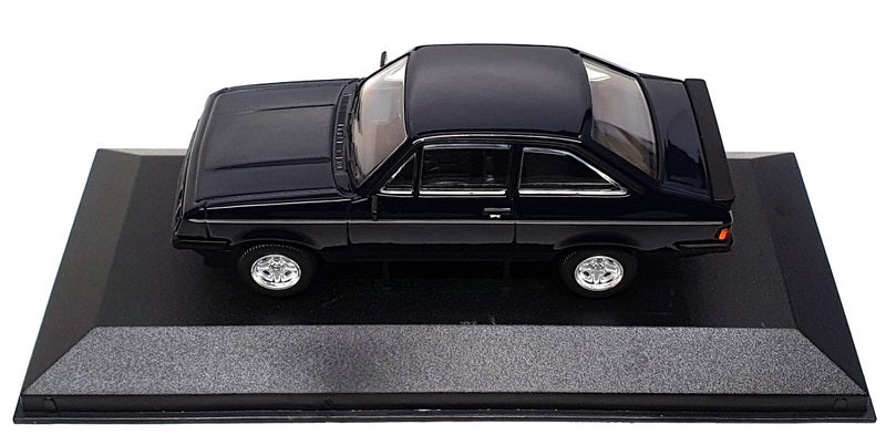 Vanguards 1/43 Scale VA14909 - Ford Escort Mk2 RS2000 - Midnight Blue 