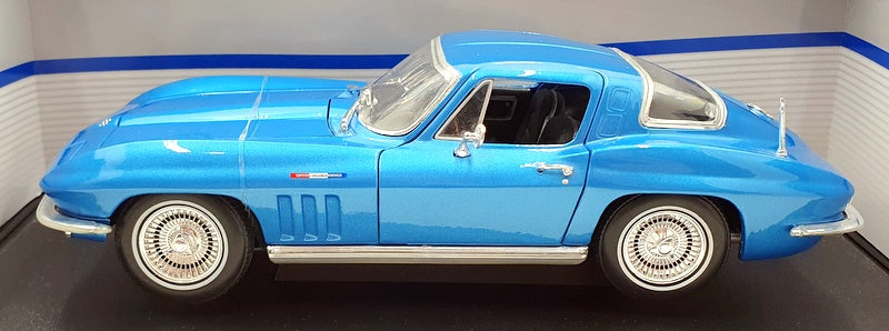 Maisto 1/18 Scale Diecast 31640 - 1965 Chevrolet Corvette Stingray Met Blue