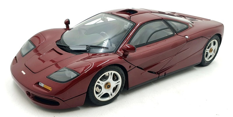 Minichamps 1/12 Scale Diecast P0019 - McLaren F1 Roadcar - Dark Met Red