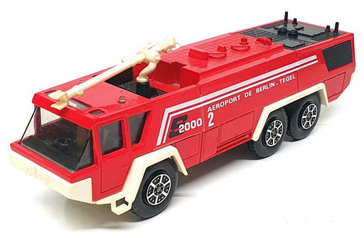 Solido 1/63 Scale 3123 - Sides 2000 Airport Fire Tender Truck (Berlin) Red