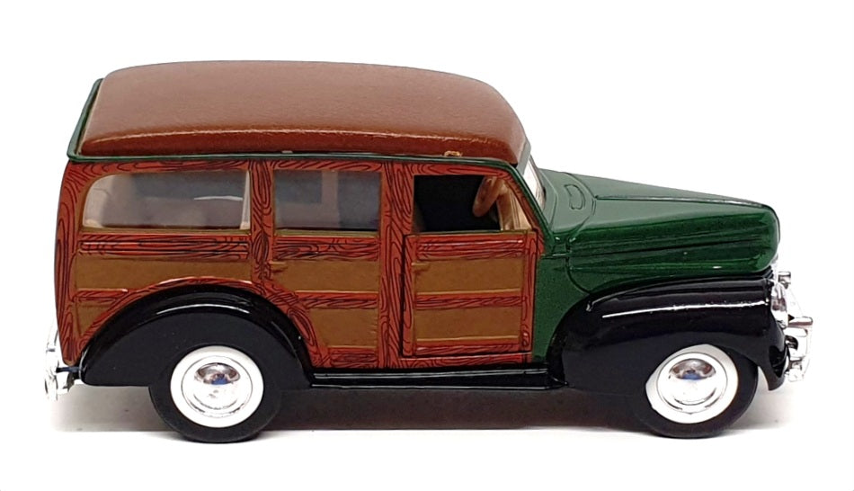 Superior 13cm Long Pull Back & Go 75360 - 1940 Ford Woody Deluxe - Green