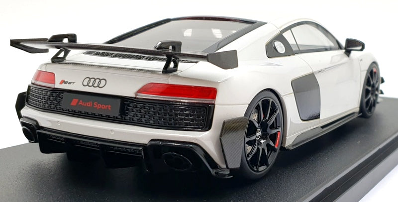 GT Spirit 1/18 Scale Resin GT461 - Audi R8 Coupe V10 GT RWD - White