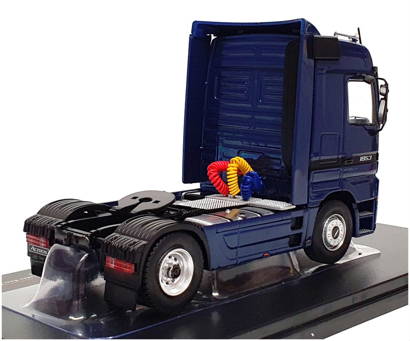 Ixo 1/43 Scale TR121.22 - 1995 Mercedes Benz Actros MP1 Truck - Blue