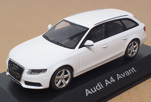 Minichamps 1/43 Scale Diecast 5010804213 - Audi A4 Avant - White