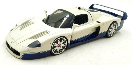 Hot Wheels 1/18 Scale Diecast 101124L - Maserati MC12 - White/Blue