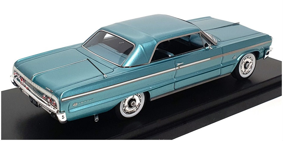 Goldvarg 1/43 Scale GC-073B - 1964 Chevrolet Impala - Azurre Aqua