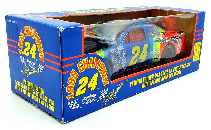 Racing Champions 1/18 Scale 09400-09428 - 1995 Chevrolet Monte Carlo DuPont #24