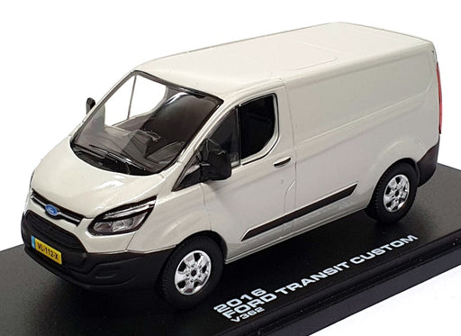 Triple9 Greenlight 1/43 Scale 51096 - 2016 Ford Transit Custom Van V362 - Grey