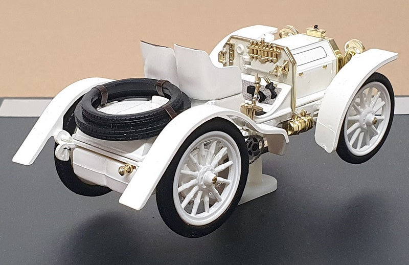 Ixo 1/43 Scale B6 604 1004 - 1902 Mercedes Benz Simplex 40 PS - White