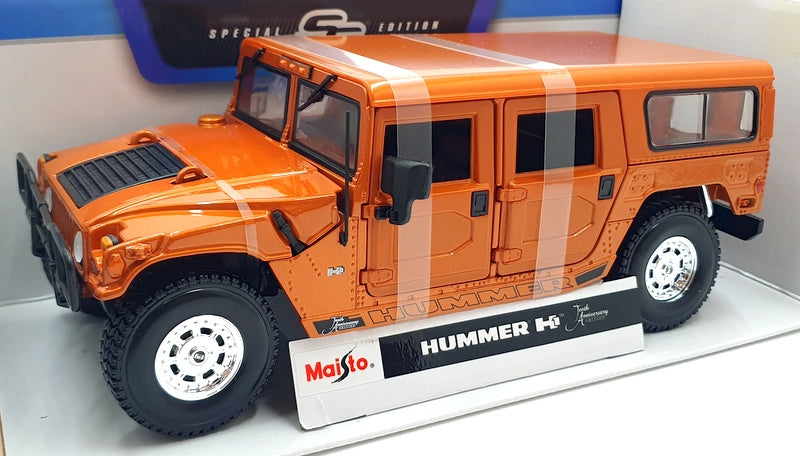 Hummer diecast deals 1 18