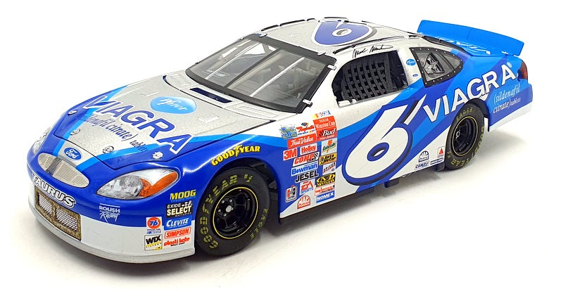 Team Caliber 1/24 Scale O062033VI - 2001 Ford Taurus Viagra NASCAR M.Martin #6