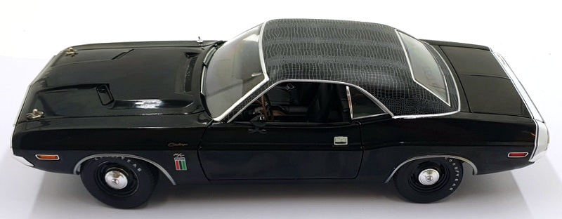 Greenlight 1/18 Scale 13614 - 1970 Dodge Challenger R/T "The Black Ghost" Black