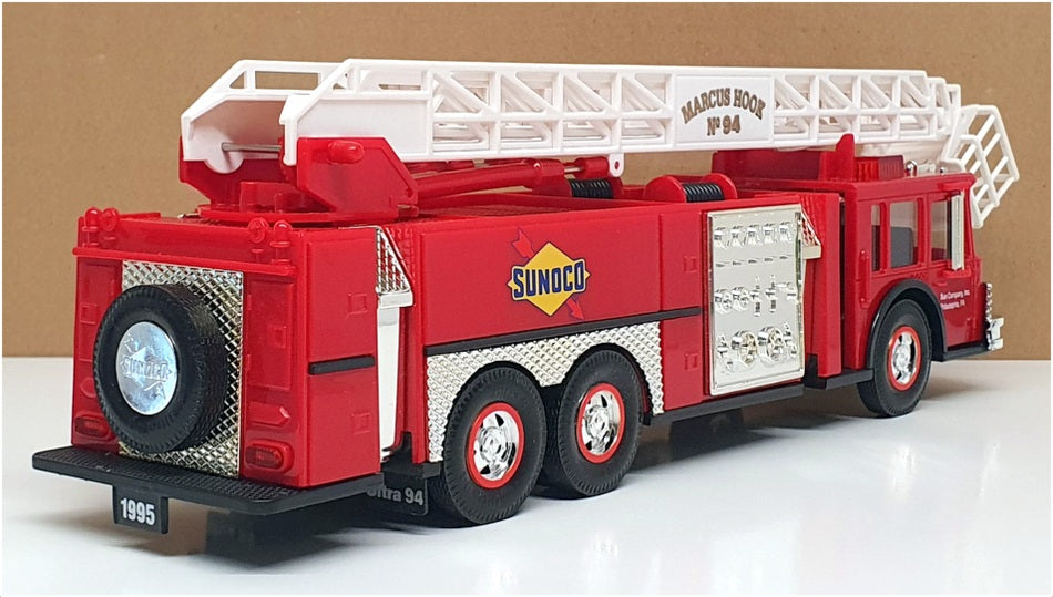 Sunoco 1/35 Scale 11312 - Aerial Tower Fire Truck 1995 - Red/White