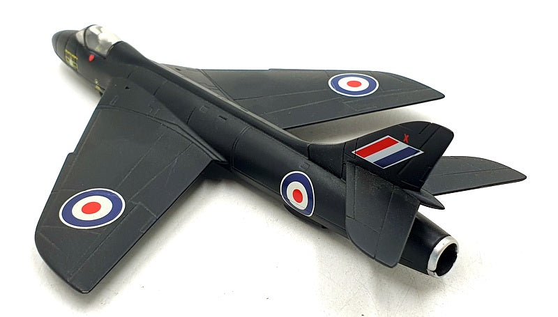 Corgi 1/72 Scale Diecast 49802 Hawker Hunter F Mk6 RAF Black Arrows