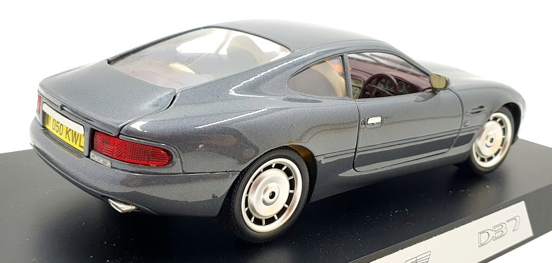 Guiloy 1/18 Scale Diecast M10932 - Aston Martin DB7 Grey with plinth