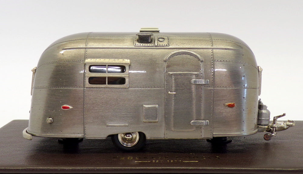 Brooklin Models 1/43 Scale BRK54M - 1953 Airstream Wanderer - Bare Metal