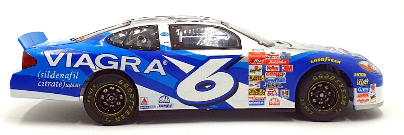 Team Caliber 1/24 Scale O062033VI - 2001 Ford Taurus Viagra NASCAR M.Martin #6