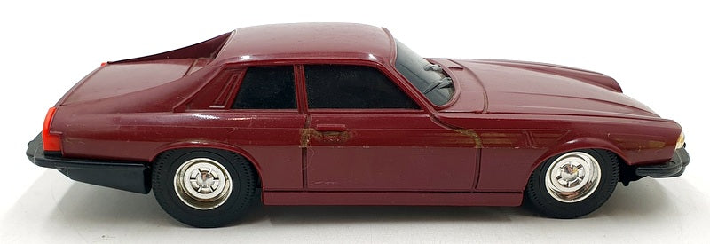 Corgi 1/18 Scale Plastic RC 27.125 MHZ 161124N - Jaguar XJS - Dark Red