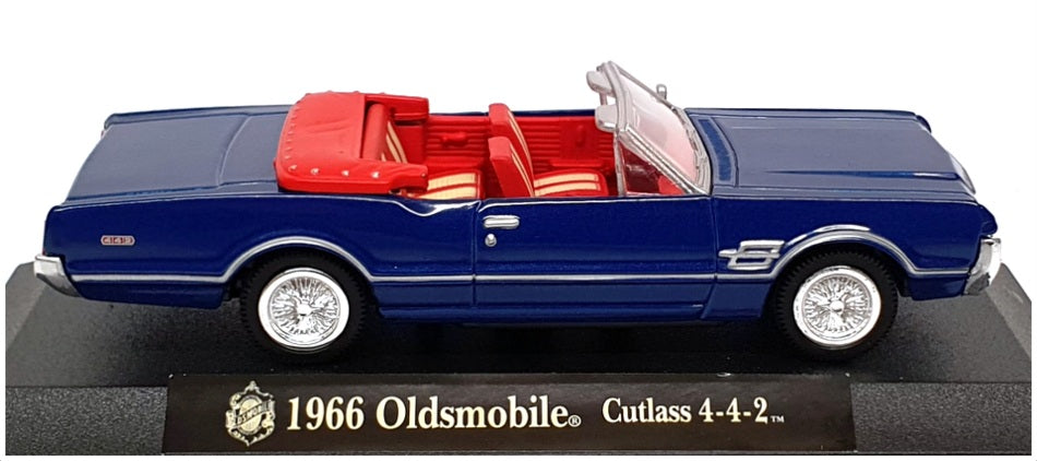 NewRay 1/43 Scale SS-48387 - 1966 Oldsmobile Cutlass 4-4-2 - Blue