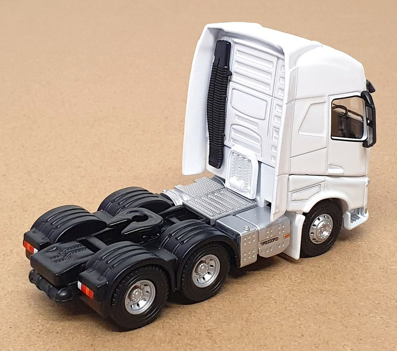 Oxford Diecast 1/76 Scale 76WHVOLCAB - Volvo FH4 Truck Cab - White