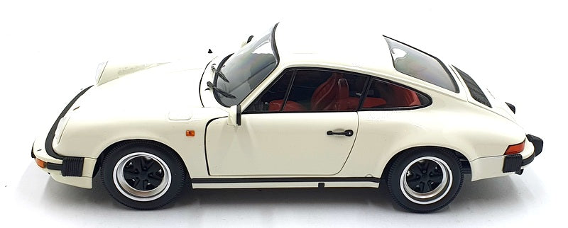 Minichamps 1/18 Scale 100 063024 - 1983 Porsche 911 Carrera Coupe 3.2 - White