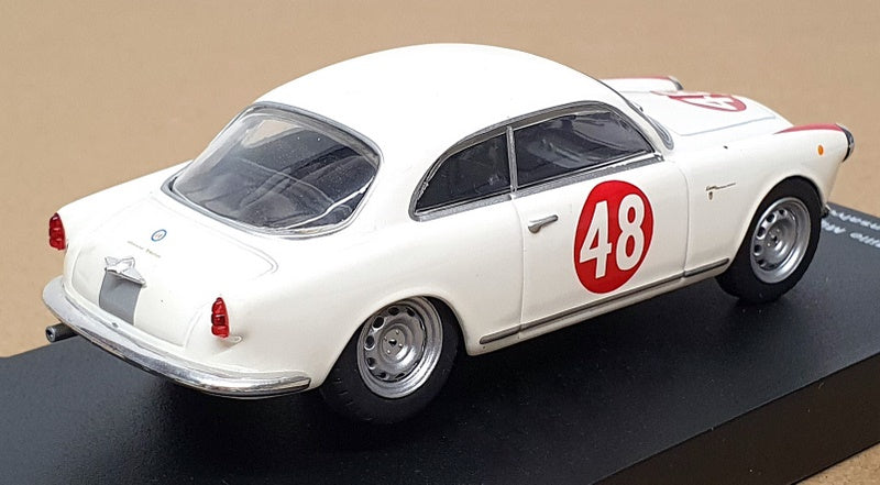 Altaya 1/43 Scale 15125 - Alfa Romeo Giulietta #48 Mile Miglia 1956 - White