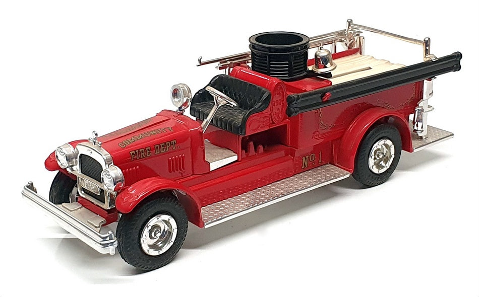 Ertl 1/30 Scale 3776 - 1926 Seagrave Fire Engine Bank - Community FD