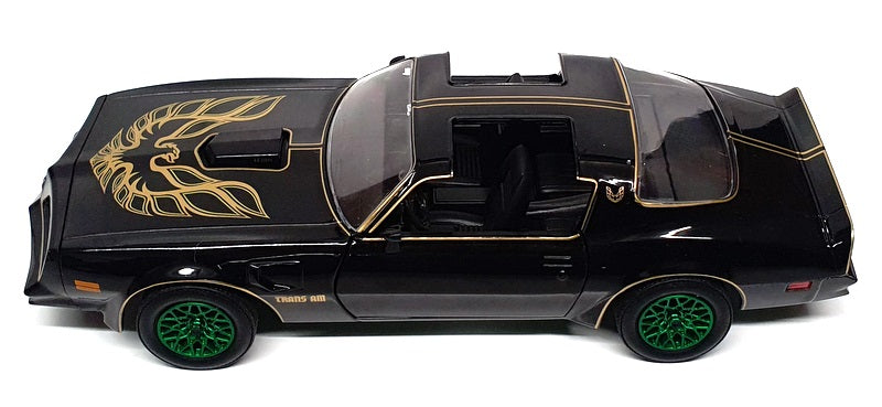 Greenlight 1/24 Scale 84013 1977 Pontiac Trans Am Smokey & The Bandit Grn Wheels