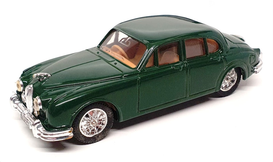 Corgi 1/43 Scale Diecast D700/5 - 1959 Jaguar Mk2 3.4L - Green