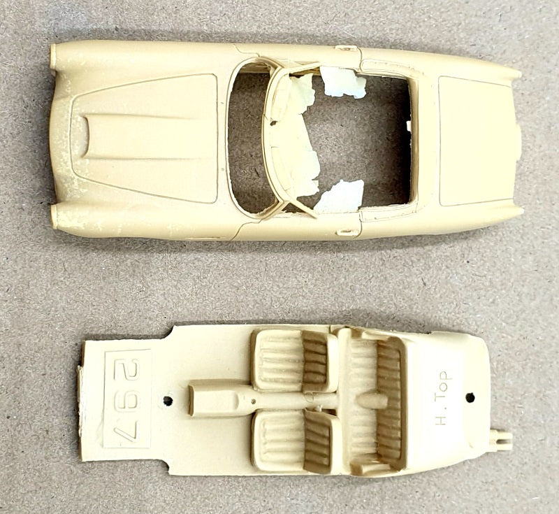 Provence Moulage 1/43 Scale Kit PM30824B - Aston Martin DB4 Cabriolet