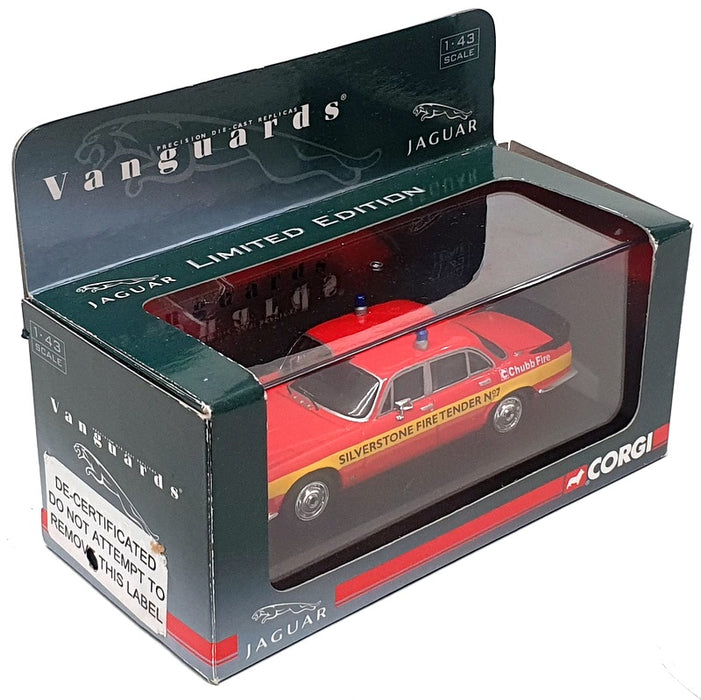 Vanguards 1/43 Scale VA08614 - Jaguar XJ12 Series 1 Silverstone Fire Tender #7