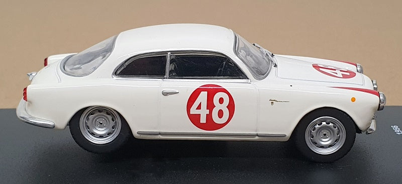 Altaya 1/43 Scale 15125 - Alfa Romeo Giulietta #48 Mile Miglia 1956 - White