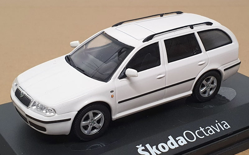 Abrex 1/43 Scale Diecast ABX44 - Skoda Octavia 4x4 TDI - White