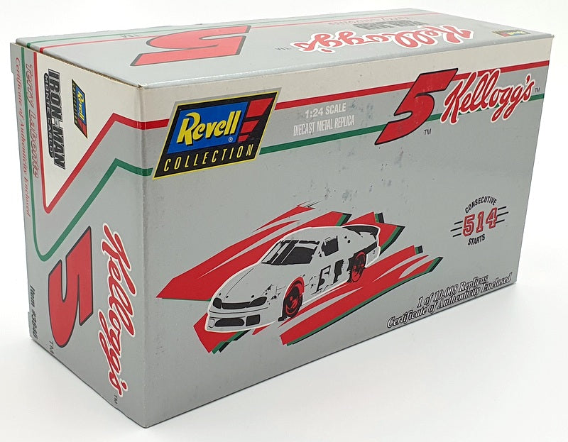 Revell 1/24 Scale 3840 - Chevrolet Monte Carlo Kelloggs #5 T.Labonte