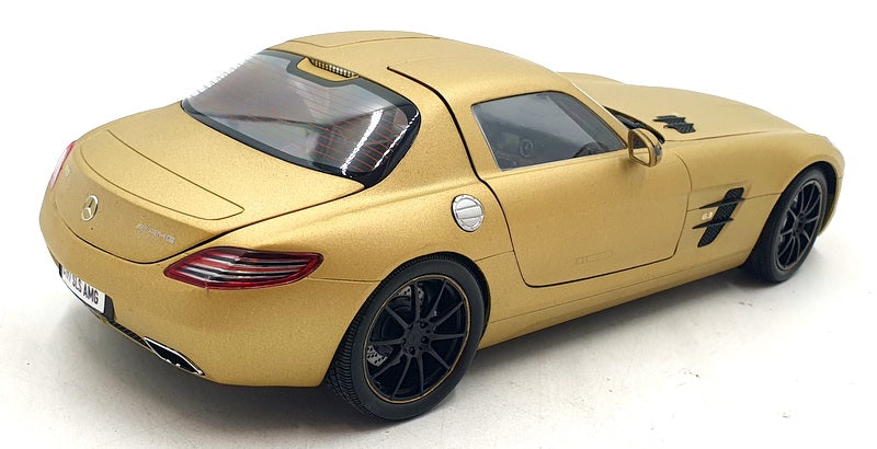 Minichamps 1/18 Scale Diecast DC211124X - Mercedes-Benz SLS AMG - Gold