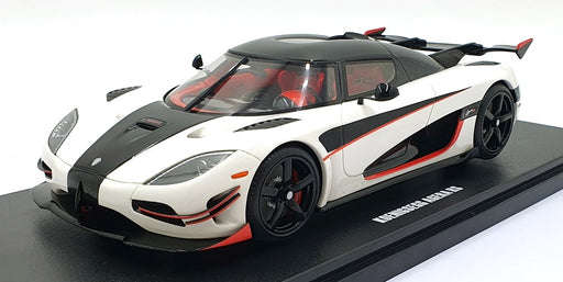 GT Spirit 1/18 Scale Resin GT877 - Koenigsegg Agera RS - White