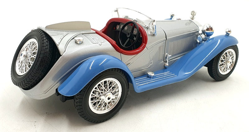 Burago 1/18 Scale 31024E - Alfa Romeo 8C 2300 Spider Touring 1932 Blue/Silver