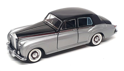 Franklin Mint 1/24 Scale B11UZ91 - 1955 Rolls Royce Silver Cloud - Black Silver