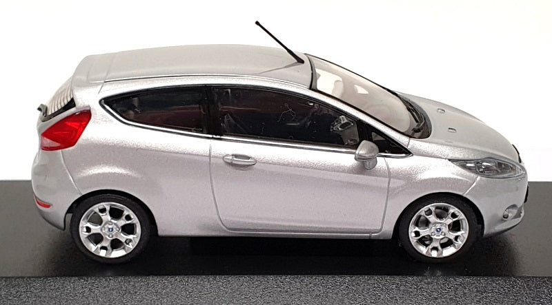 Minichamps 1/43 Scale Diecast DS007 - Ford Fiesta - Silver