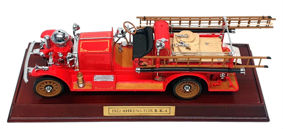 Franklin Mint 1/32 Scale R11TL77 - 1922 Ahrens Fox Pumper Fire Engine - Red