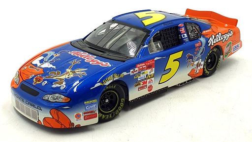 Action 1/24 Scale 401266 - Chevrolet Monte Carlo 2002 Kellogg's NASCAR #5