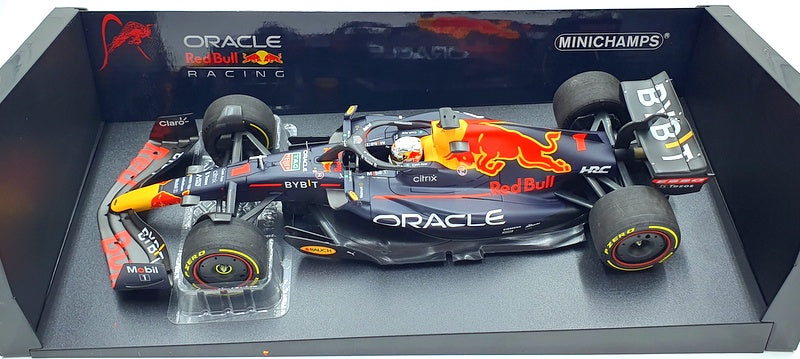 Minichamps 1/18 Scale 110 220001 Oracle Red Bull RB18 Verstappen #1 S.Arabia 22