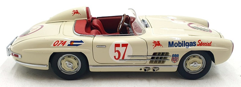 CMC 1/24 Scale Diecast M-030 - Mercedes Benz 1956-1957 300 SLS - Cream