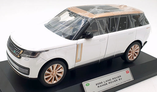 QY Toys 1/18 Scale Q1005A - Land Rover Range Rover SV 2022 - White