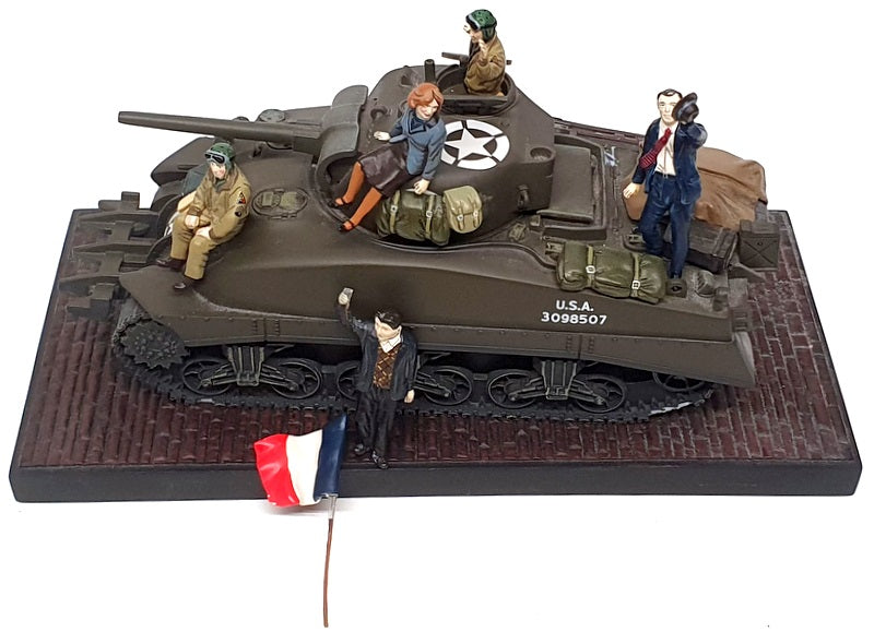 Britains Soldiers 54mm 41166 - US V.E. Day Sherman Tank & Figures Set