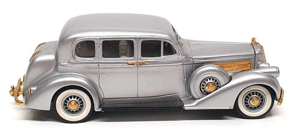 Brooklin Models 1/43 Scale CBT50 - 1936 Pierce Arrow 1601 Sedan - Silver