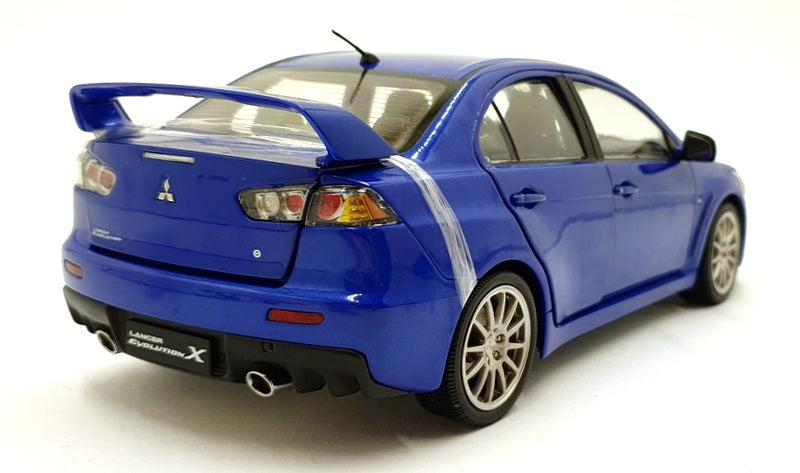 Sun Star 1/18 Scale Diecast 5823 - Mitsubishi Lancer Evolution X (LHD) Met. Blue