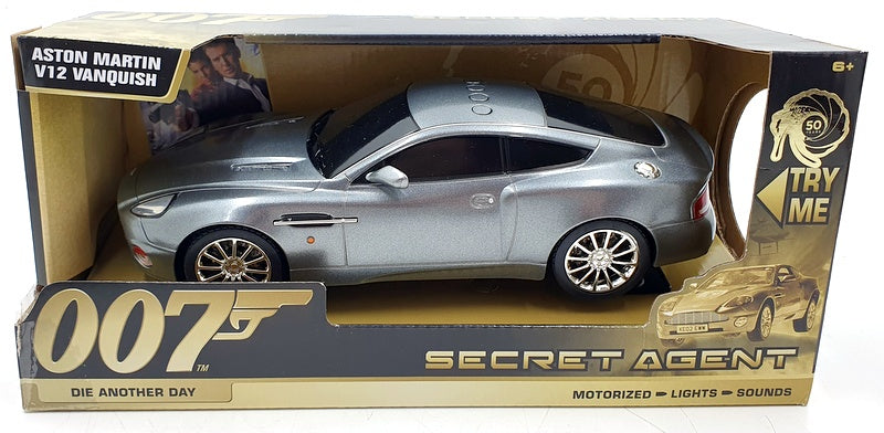 Toy State 23cm Long Motorized 62022 - Aston Martin V12 Vanquish 007 Bond