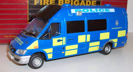 Fire Brigade Models 1/43 Scale - 02-05 Mercedes Sprinter Cambridgeshire Police