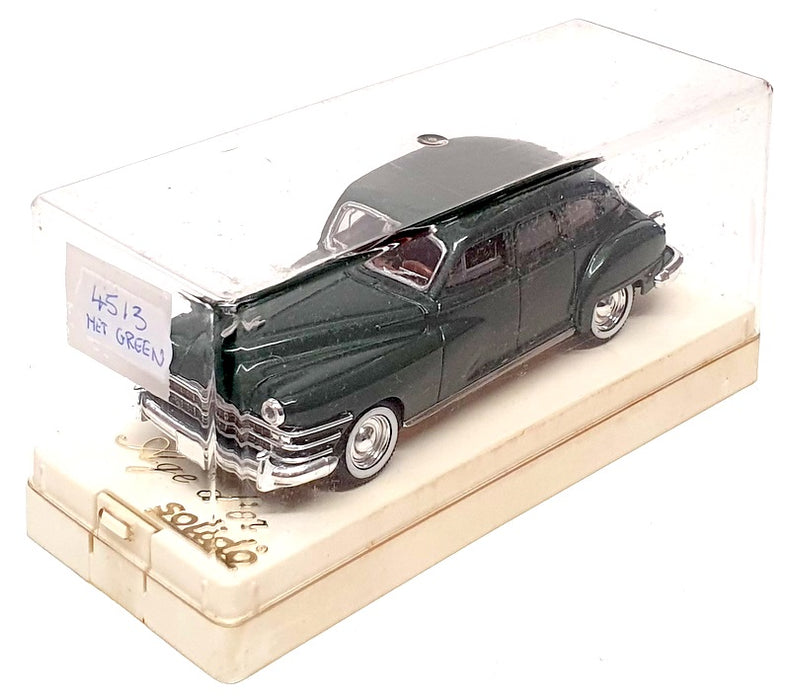 Solido 1/43 Scale Diecast 4513 - Chrysler Windsor - Met Green